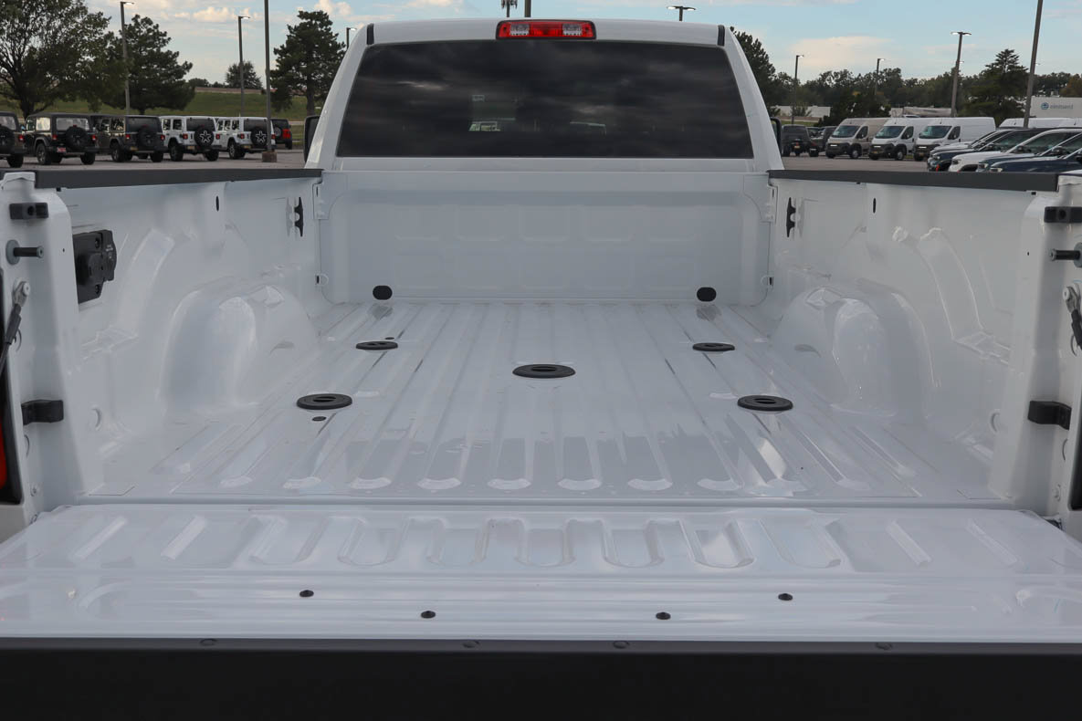 New 2027 RAM 3500 Tradesman AWD/4WD image 7