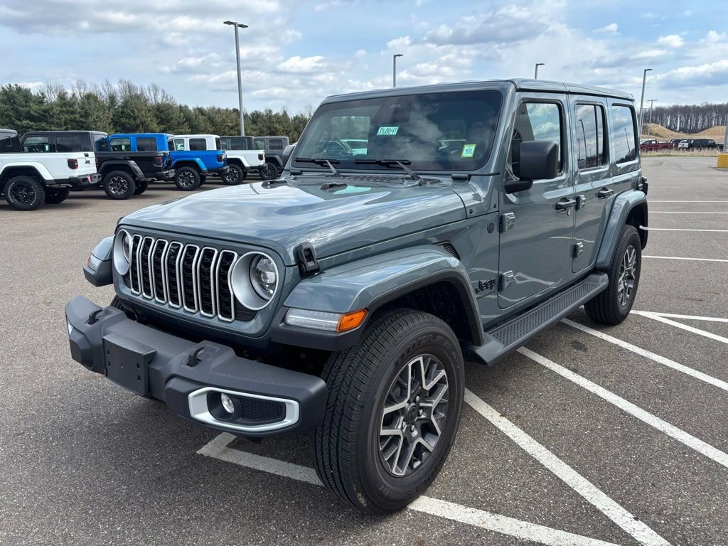 New 2026 Jeep Wrangler Unlimited Sahara AWD/4WD image 5