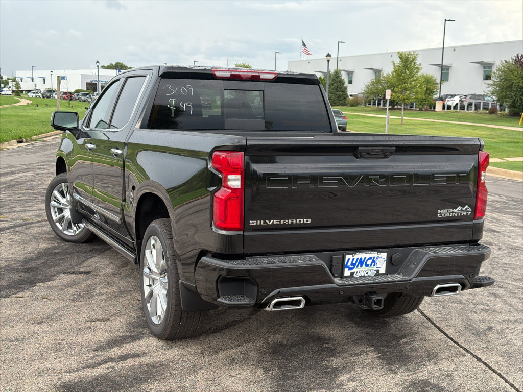 New 2026 Chevrolet Silverado 1500 High Country AWD/4WD image 2