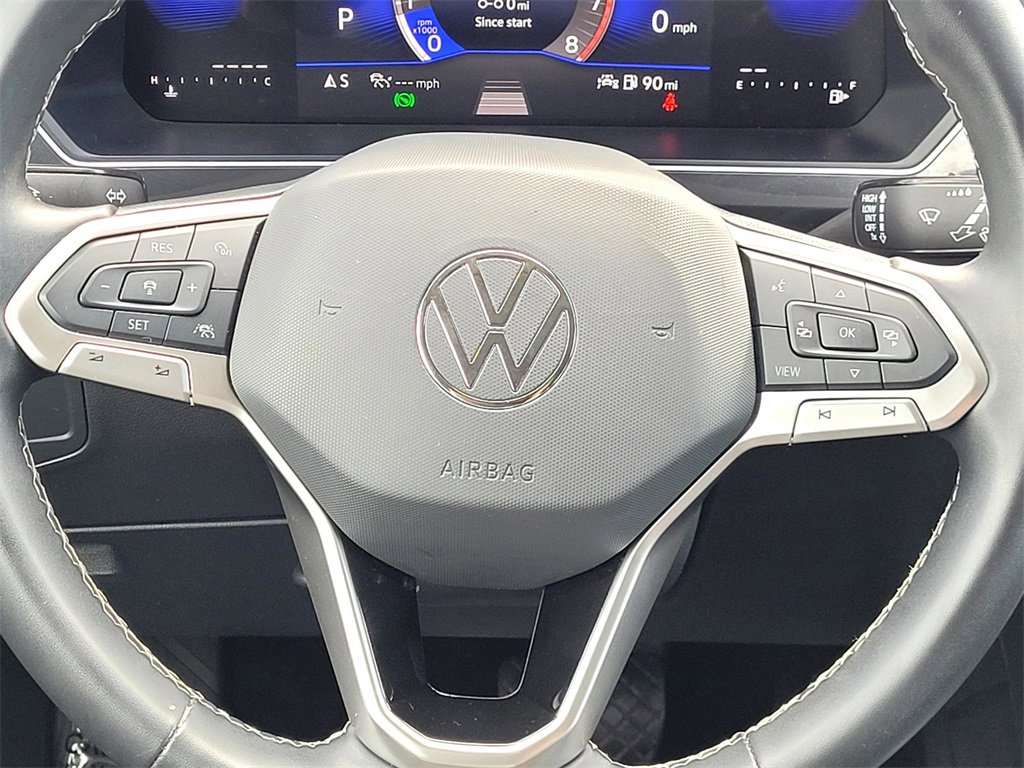 Used 2024 Volkswagen Tiguan SE image 26