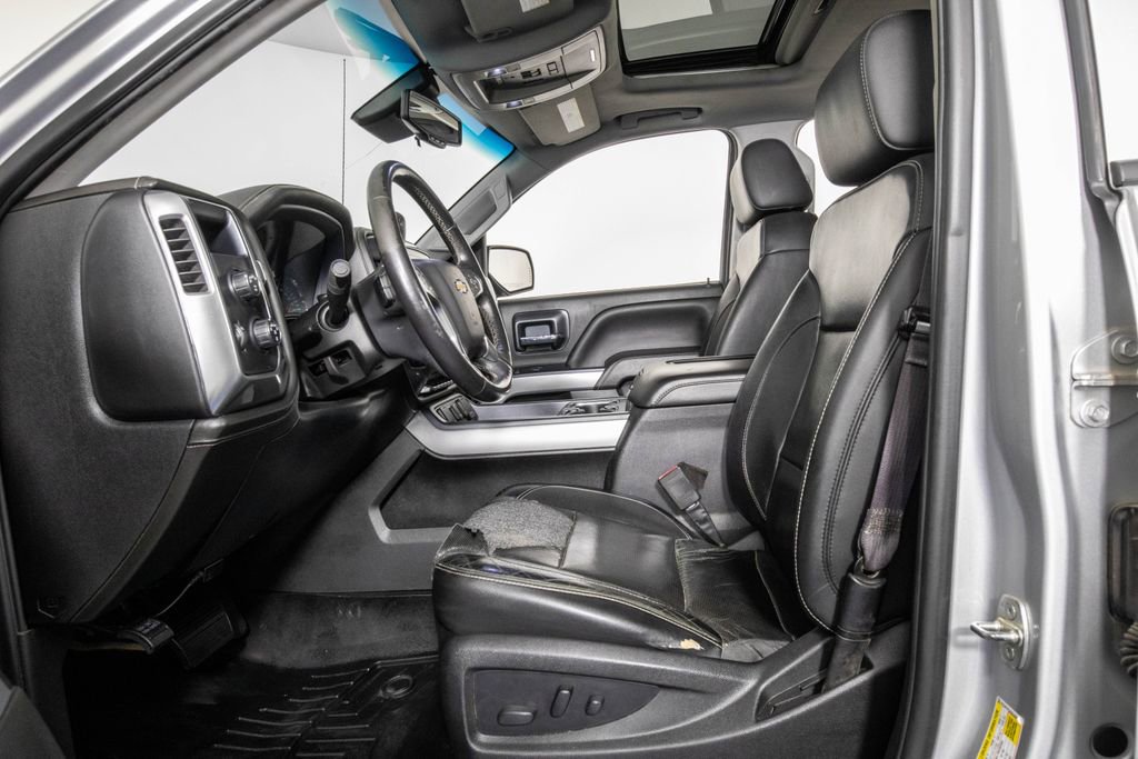 Used 2017 Chevrolet Silverado 1500 LTZ Z71 w/ Redline Edition image 7