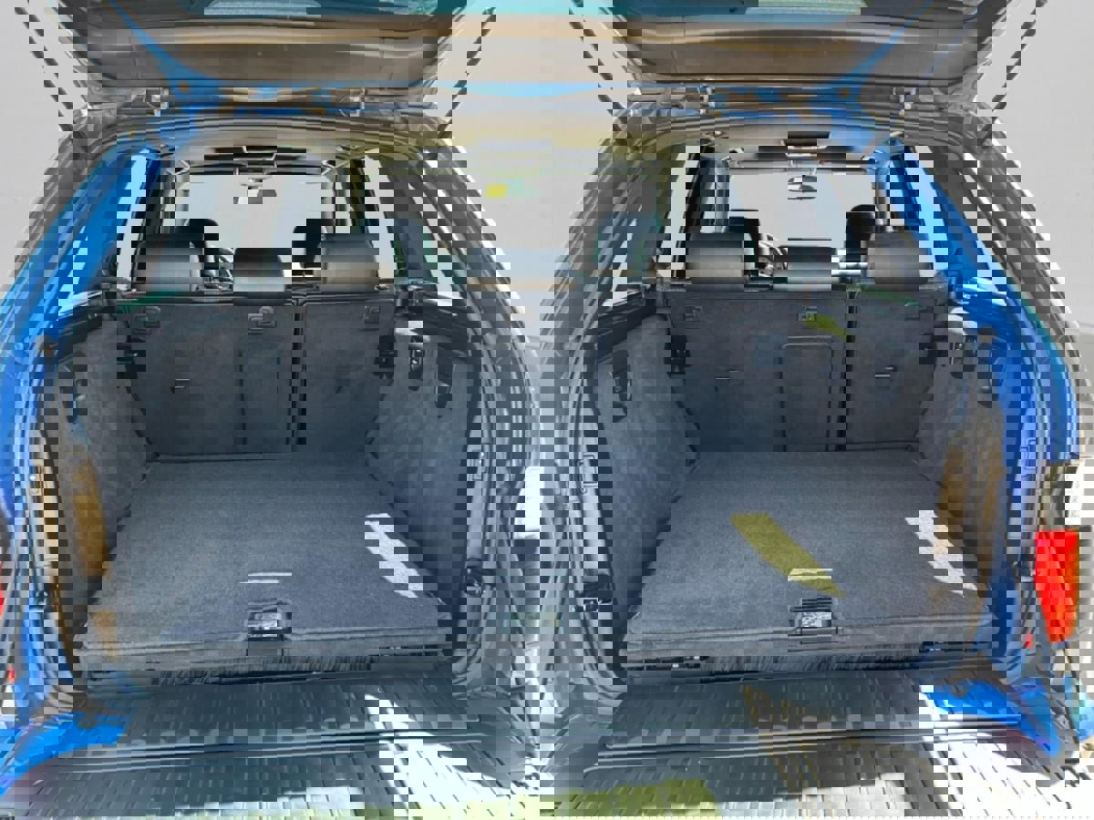 Used 2003 BMW X5 4.6is image 28