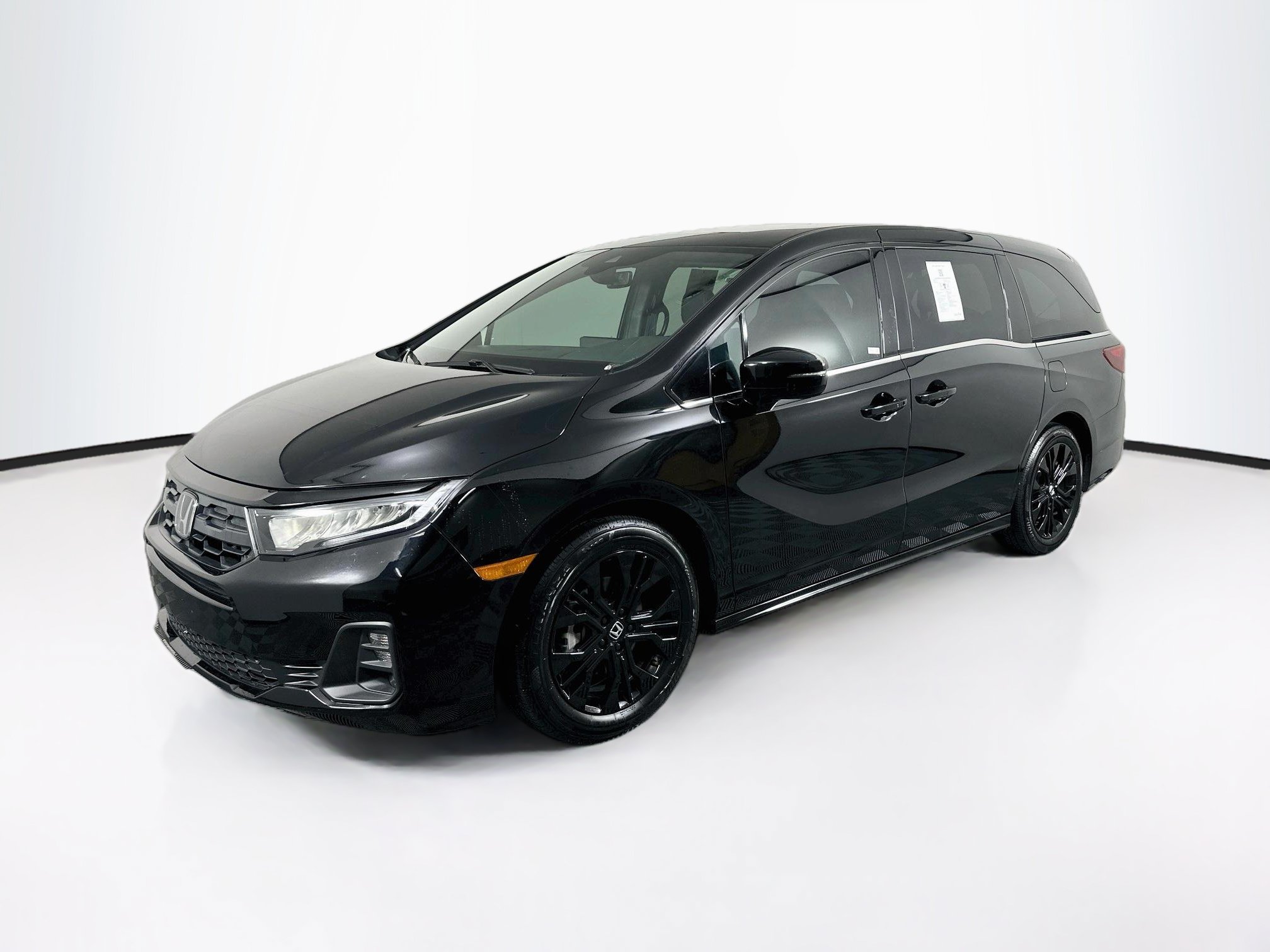 Used 2026 Honda Odyssey Sport-L image 3