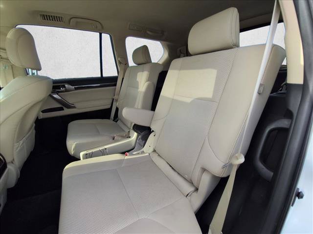Used 2021 Lexus GX 460 Premium AWD/4WD image 17