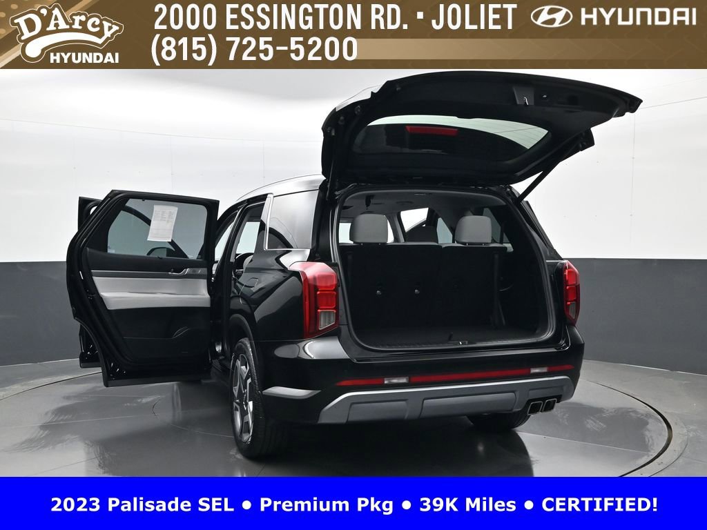 Used 2023 Hyundai Palisade SEL w/ Cargo Package image 33
