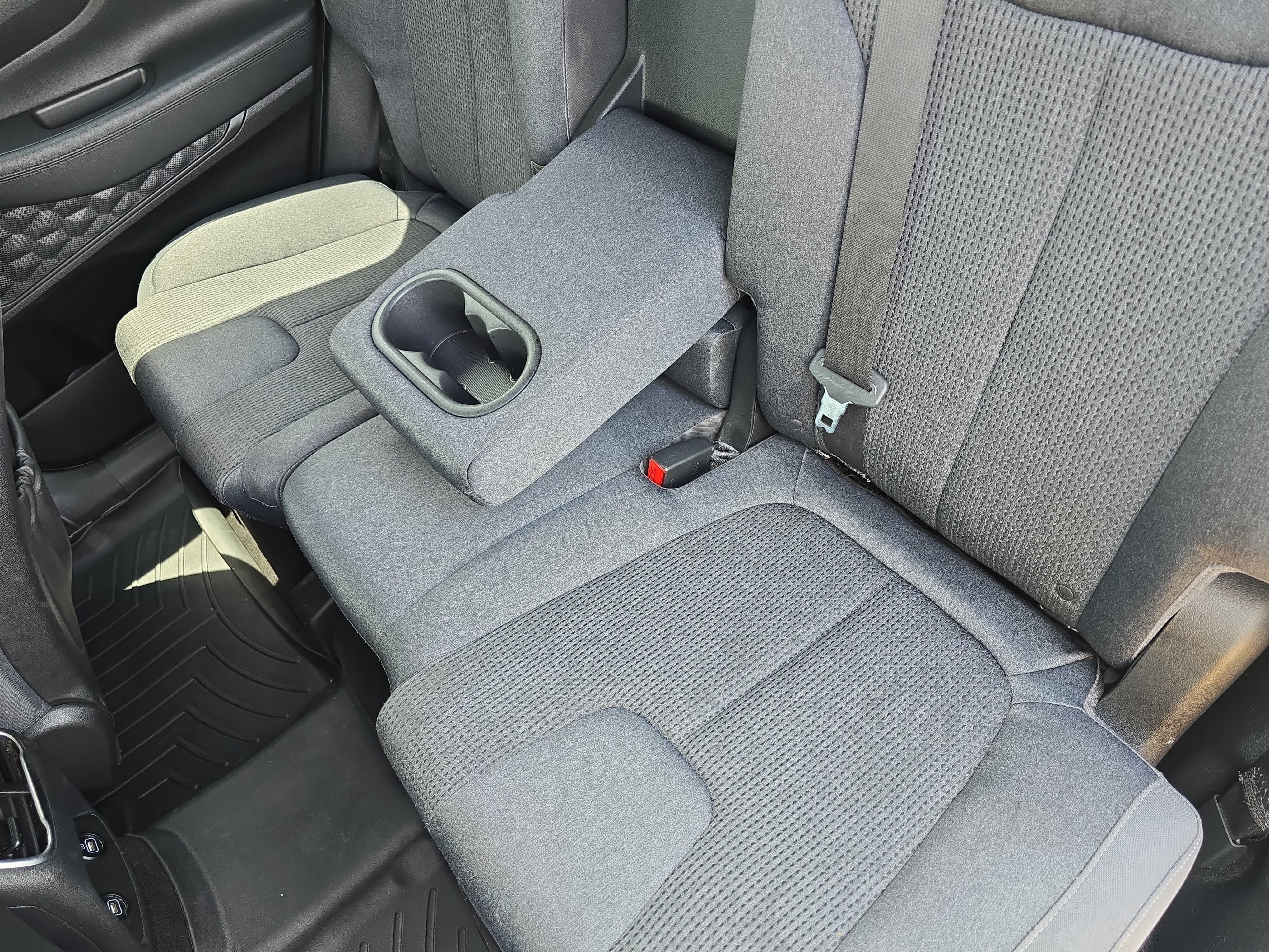 Used 2022 Hyundai Santa Fe XRT w/ Cargo Package FWD image 37