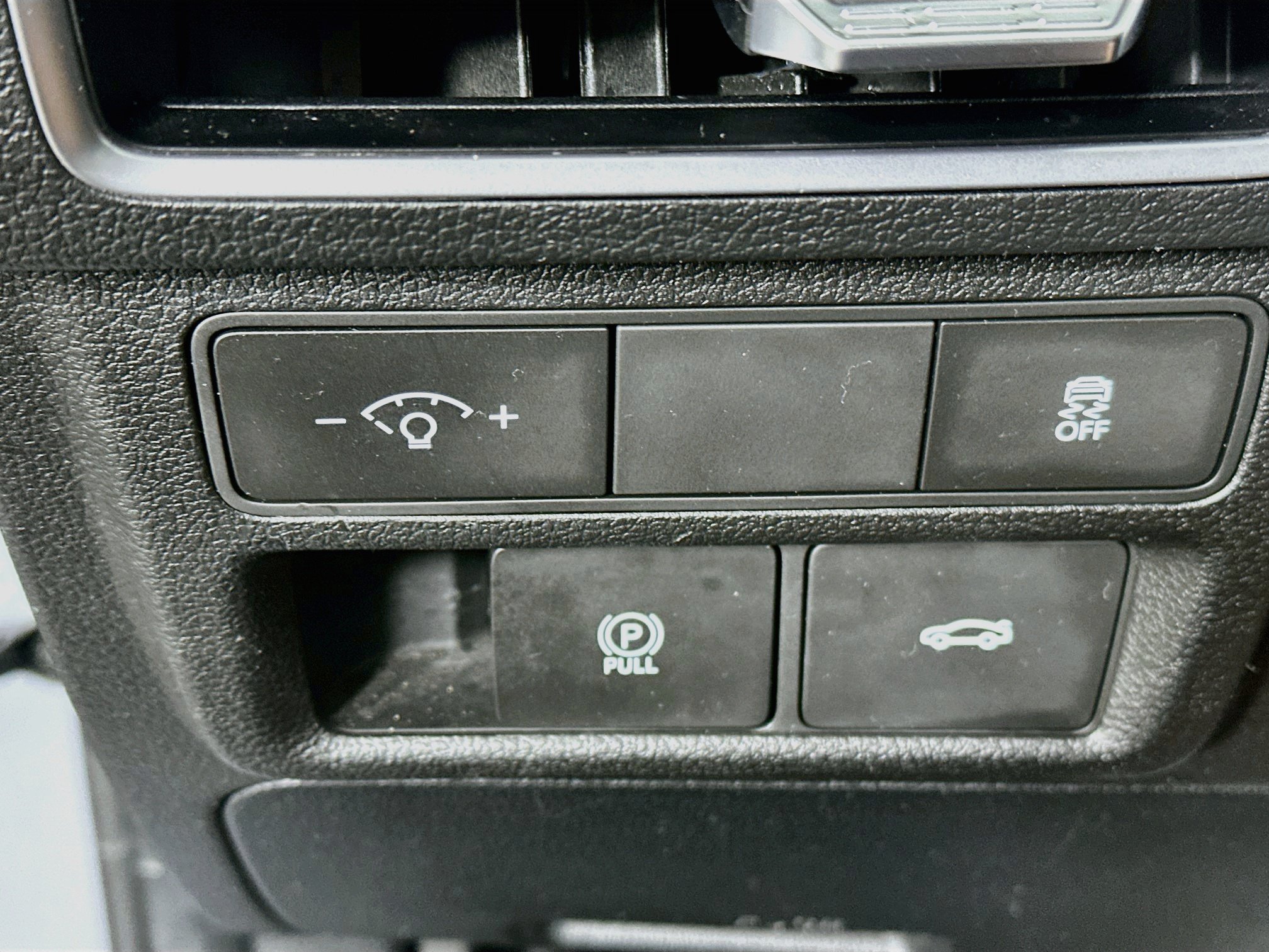 Used 2025 Hyundai Sonata SEL FWD image 17