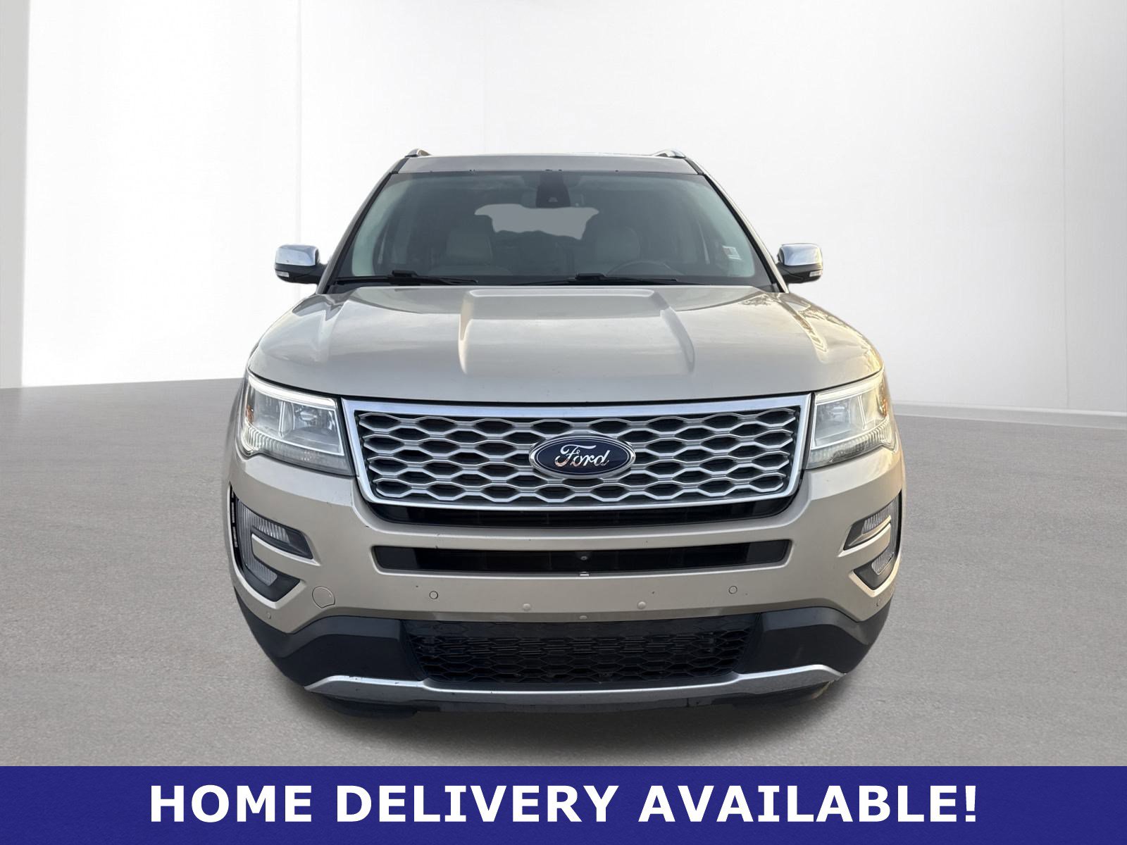 Used 2017 Ford Explorer Platinum image 2