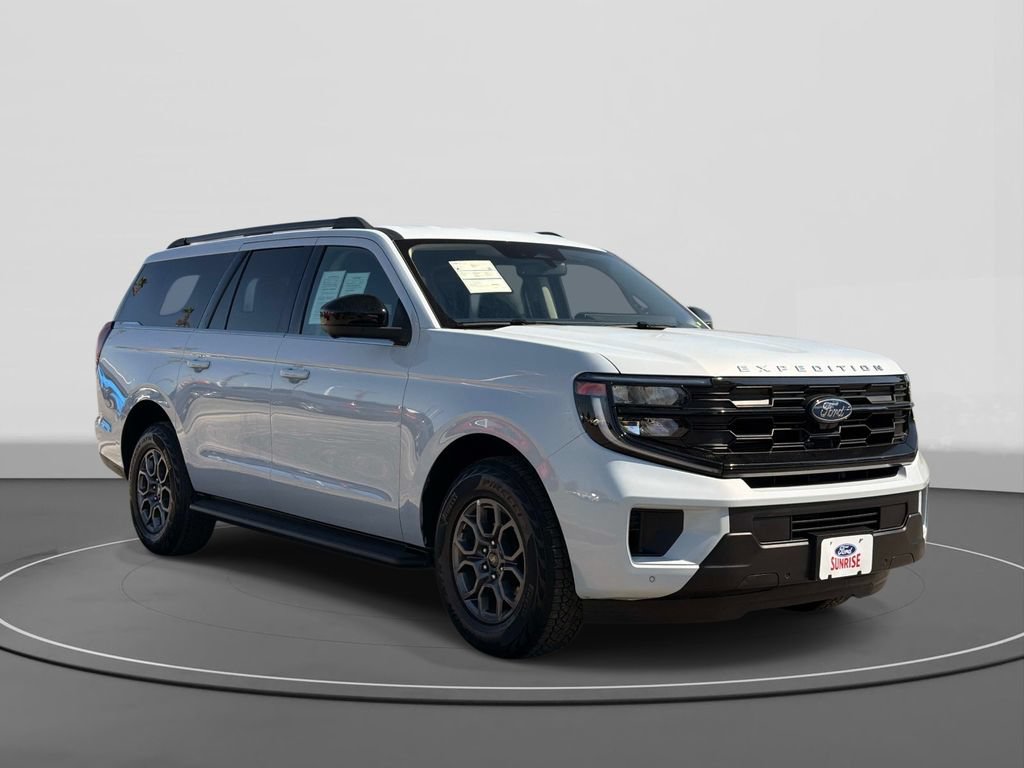Certified 2025 Ford Expedition Max Active RWD image 4