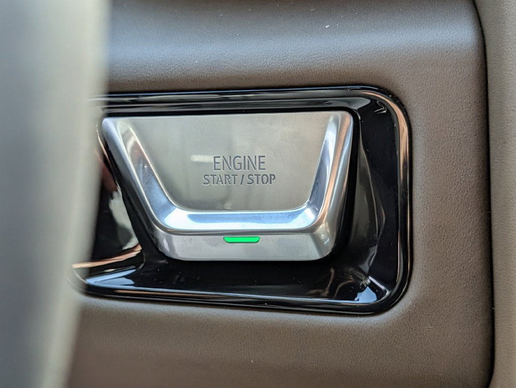 New 2027 GMC Yukon Denali Ultimate AWD/4WD image 16