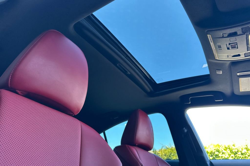 Used 2023 Lexus IS 350 F Sport RWD image 18