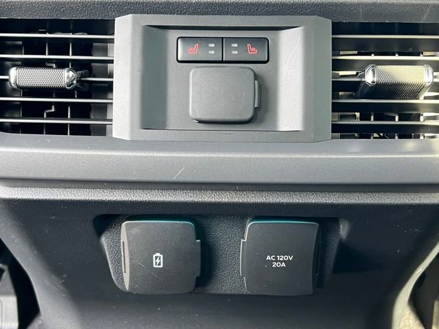 New 2026 Ford F150 Lariat w/ Equipment Group 502A High image 46