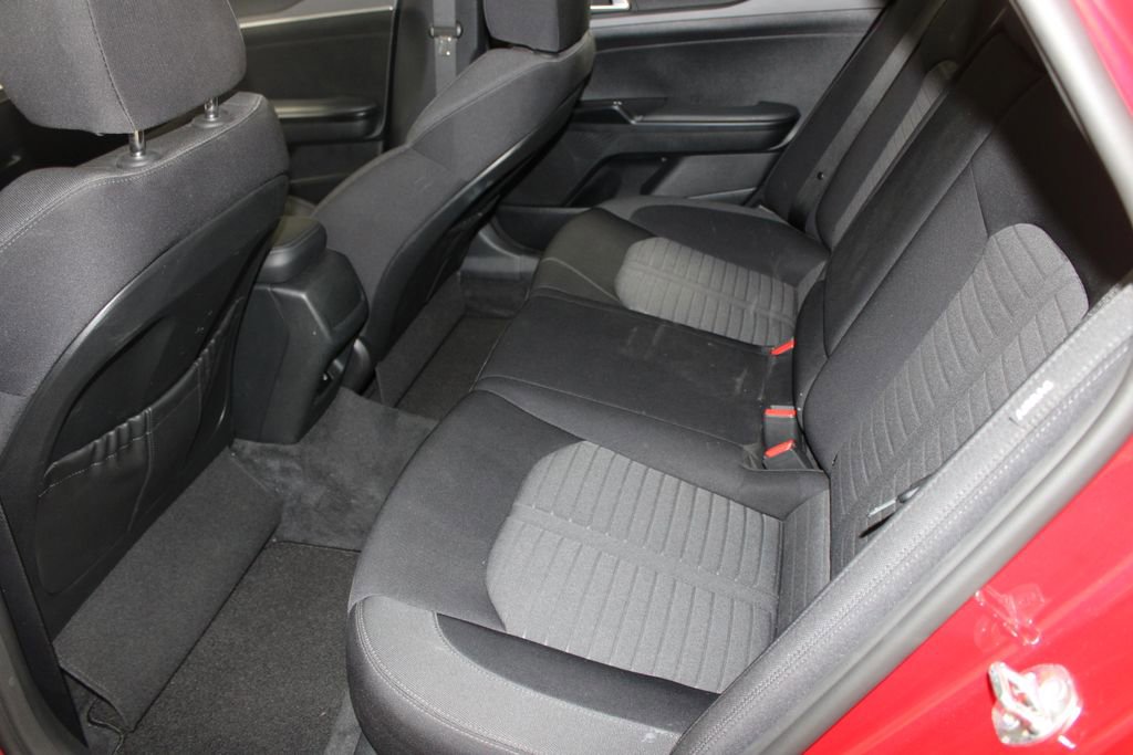 Used 2025 Kia K5 LXS image 16