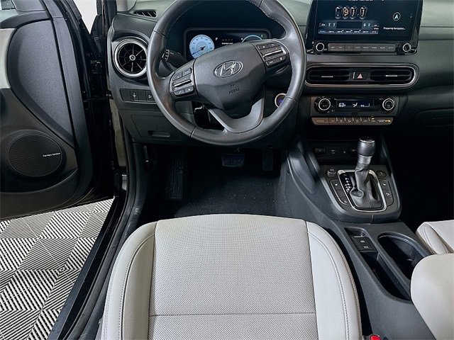 Used 2022 Hyundai Kona Limited image 24