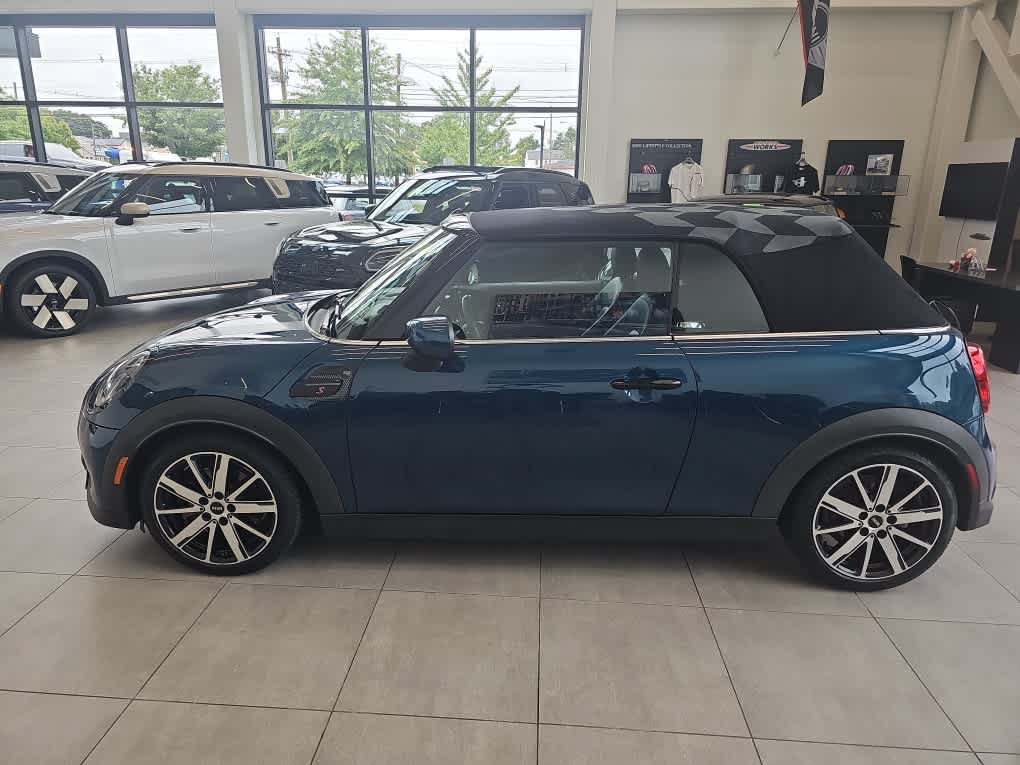 Used 2022 MINI Cooper S w/ Sidewalk Package FWD image 4