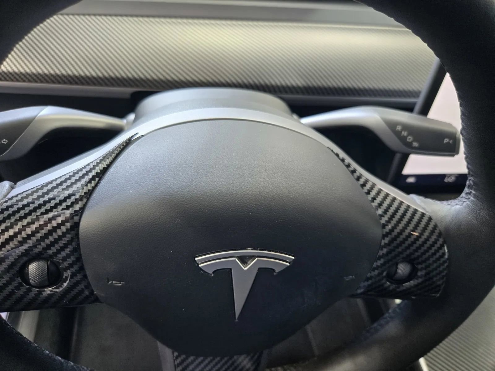 Used 2023 Tesla Model Y AWD image 15