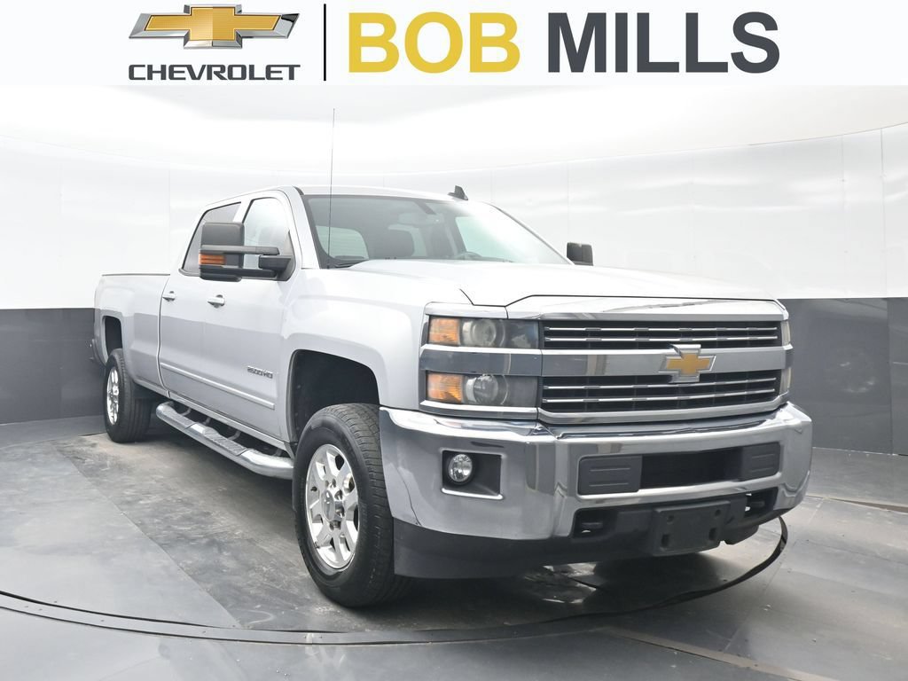 Used 2015 Chevrolet Silverado 2500 LT w/ LT Convenience Package AWD/4WD image 1