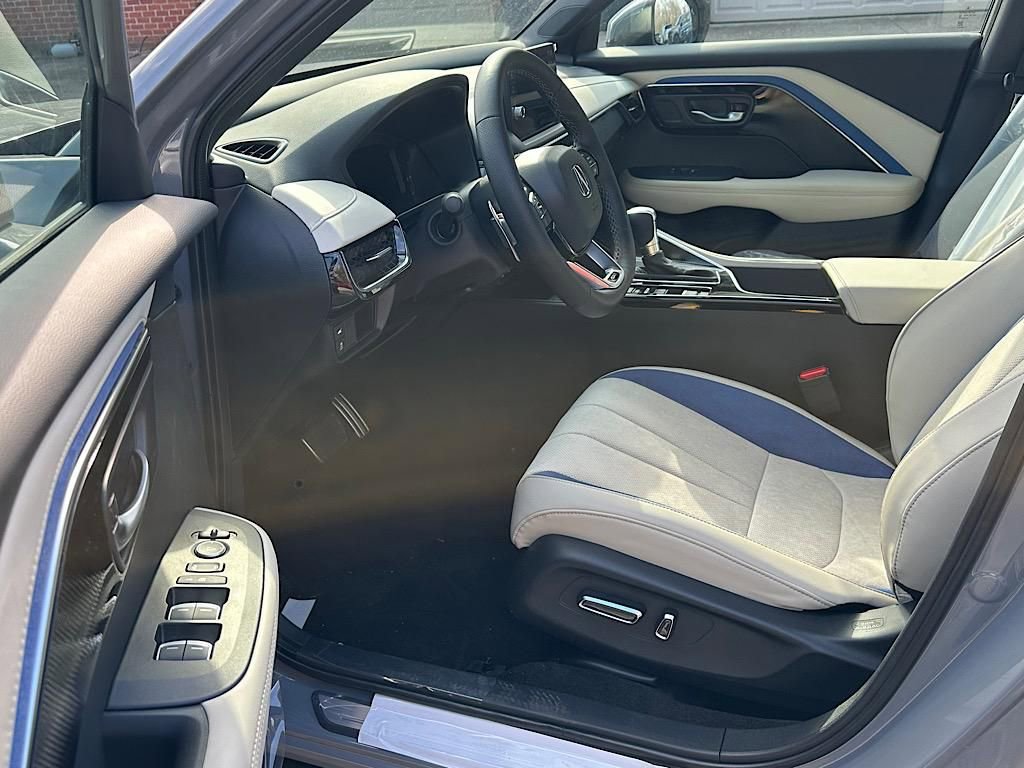 New 2025 Acura ADX A-Spec image 8