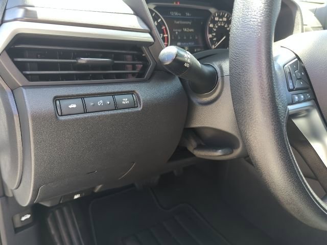 Used 2023 Nissan Altima 2.5 SV AWD/4WD image 14