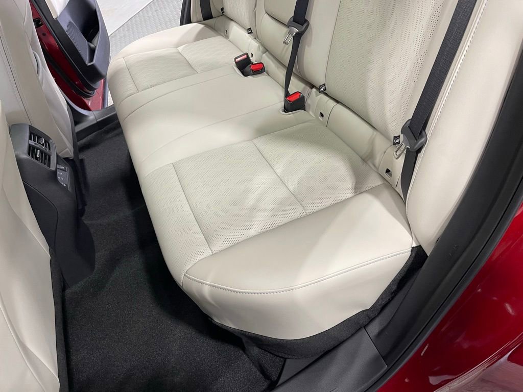 New 2026 Nissan Murano Platinum AWD/4WD image 17