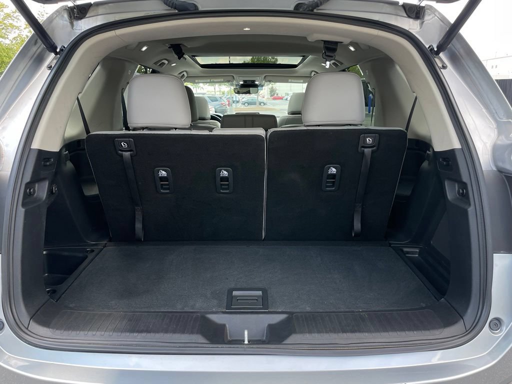 Certified 2025 Honda Pilot Touring image 46