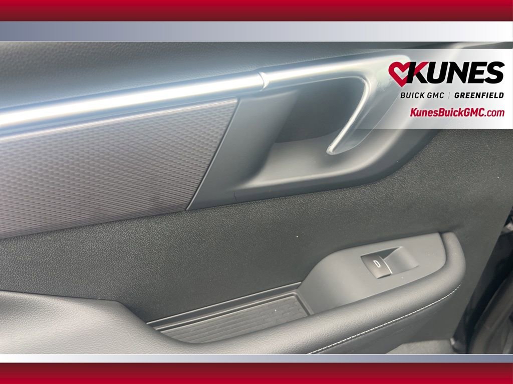 New 2025 Buick Enclave Sport Touring w/ Power Package image 41