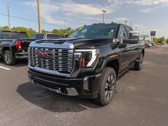 New 2026 GMC Sierra 2500 Denali w/ Denali Reserve Package AWD/4WD image 3