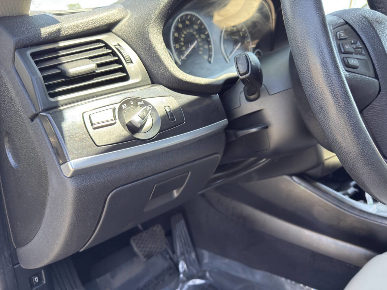 Used 2014 BMW X3 xDrive28i AWD/4WD image 17