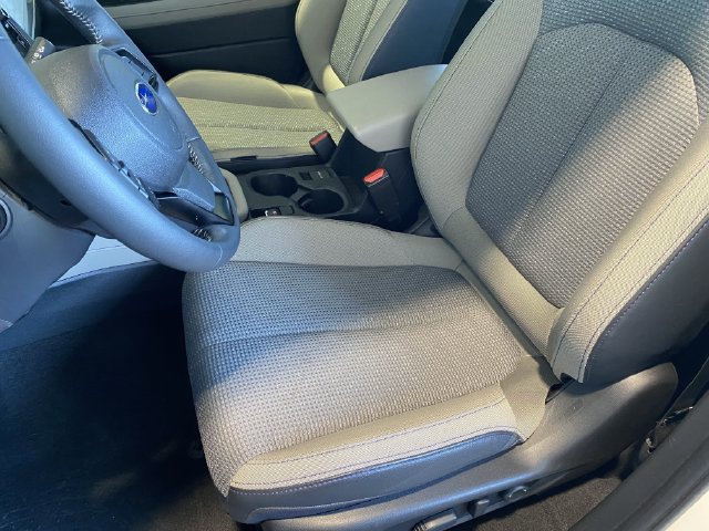 Used 2025 Subaru Forester Premium w/ Convenience Package #2 AWD/4WD image 17