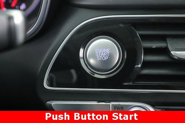 Used 2020 Genesis G70 3.3T image 24