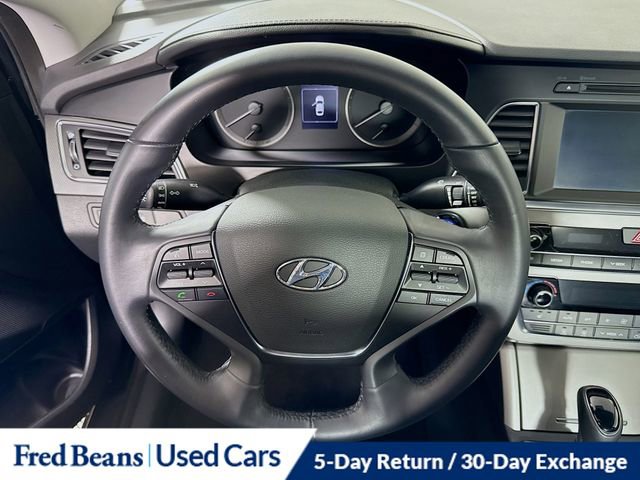 Used 2016 Hyundai Sonata Sport w/ Option Group 02 image 13