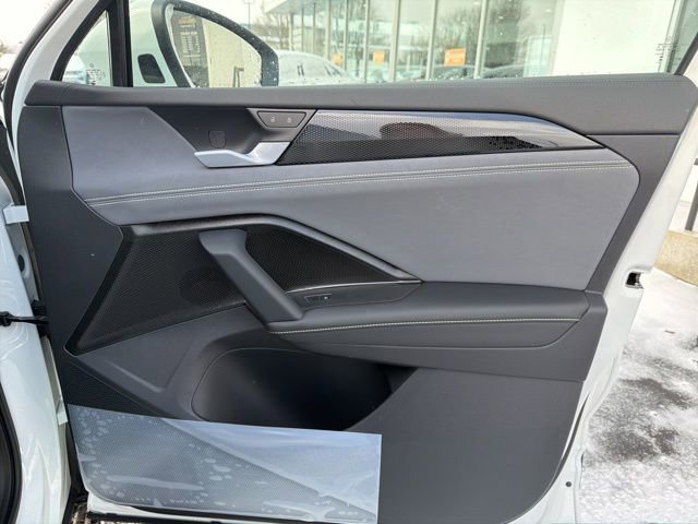 New 2026 Volkswagen Tiguan SE image 37