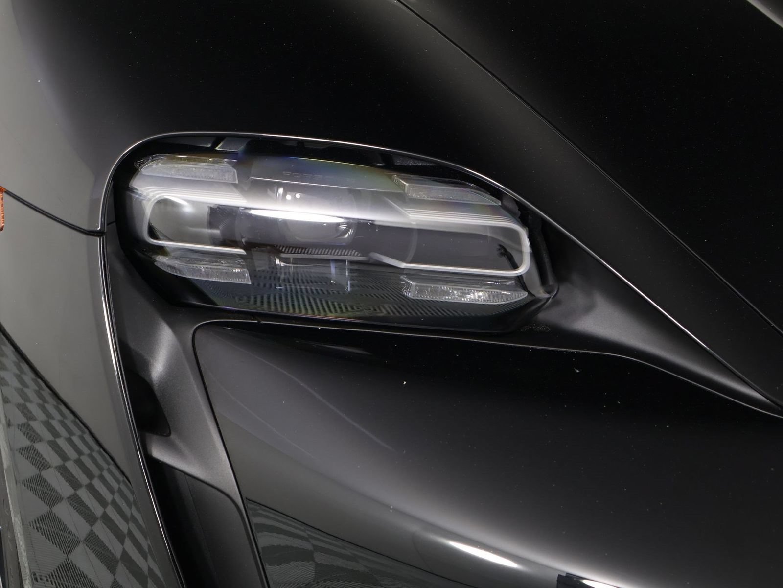 Certified 2023 Porsche Taycan RWD image 26