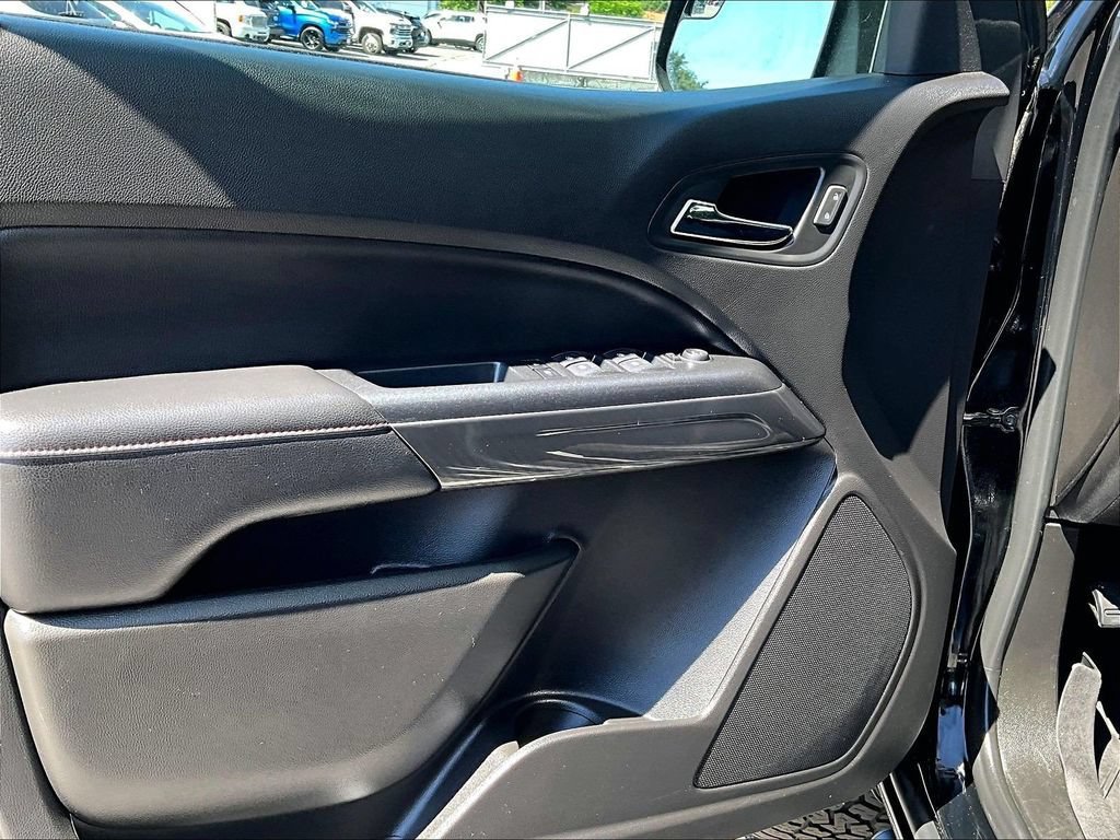 Used 2019 GMC Canyon All Terrain w/ All Terrain X Package AWD/4WD image 9