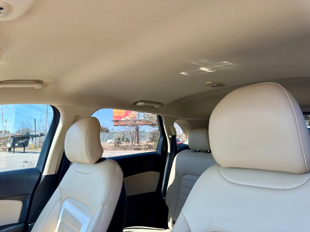 Used 2019 Ford Edge SEL w/ Equipment Group 201A image 26