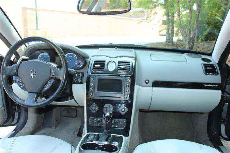 Used 2007 Maserati Quattroporte RWD image 16