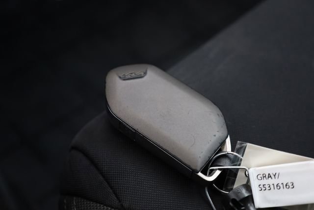 Used 2025 Kia K5 LXS image 25