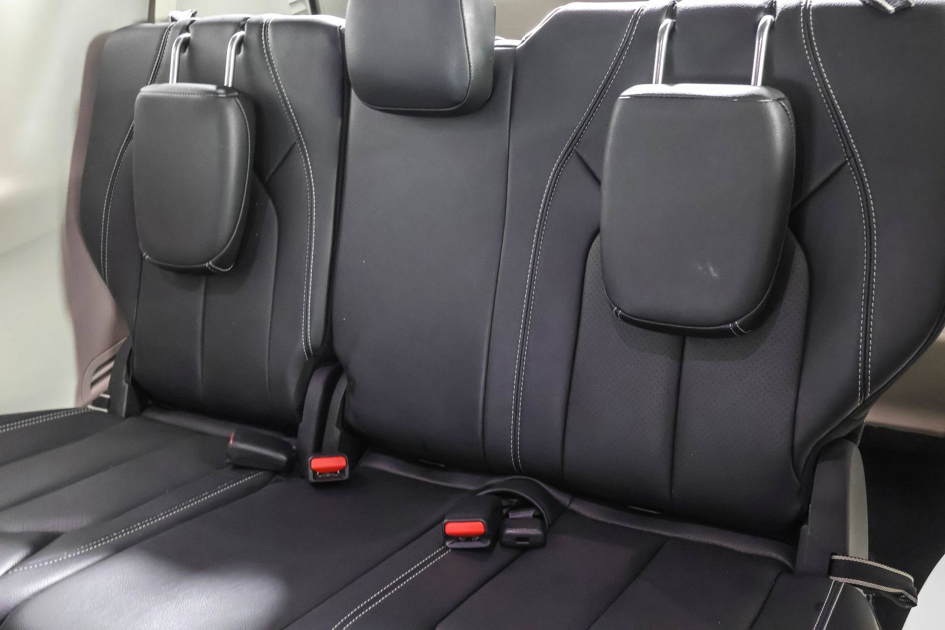 Used 2022 Chrysler Pacifica Touring-L image 37