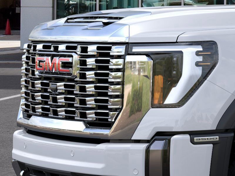New 2026 GMC Sierra 3500 Denali w/ Technology Package AWD/4WD image 13