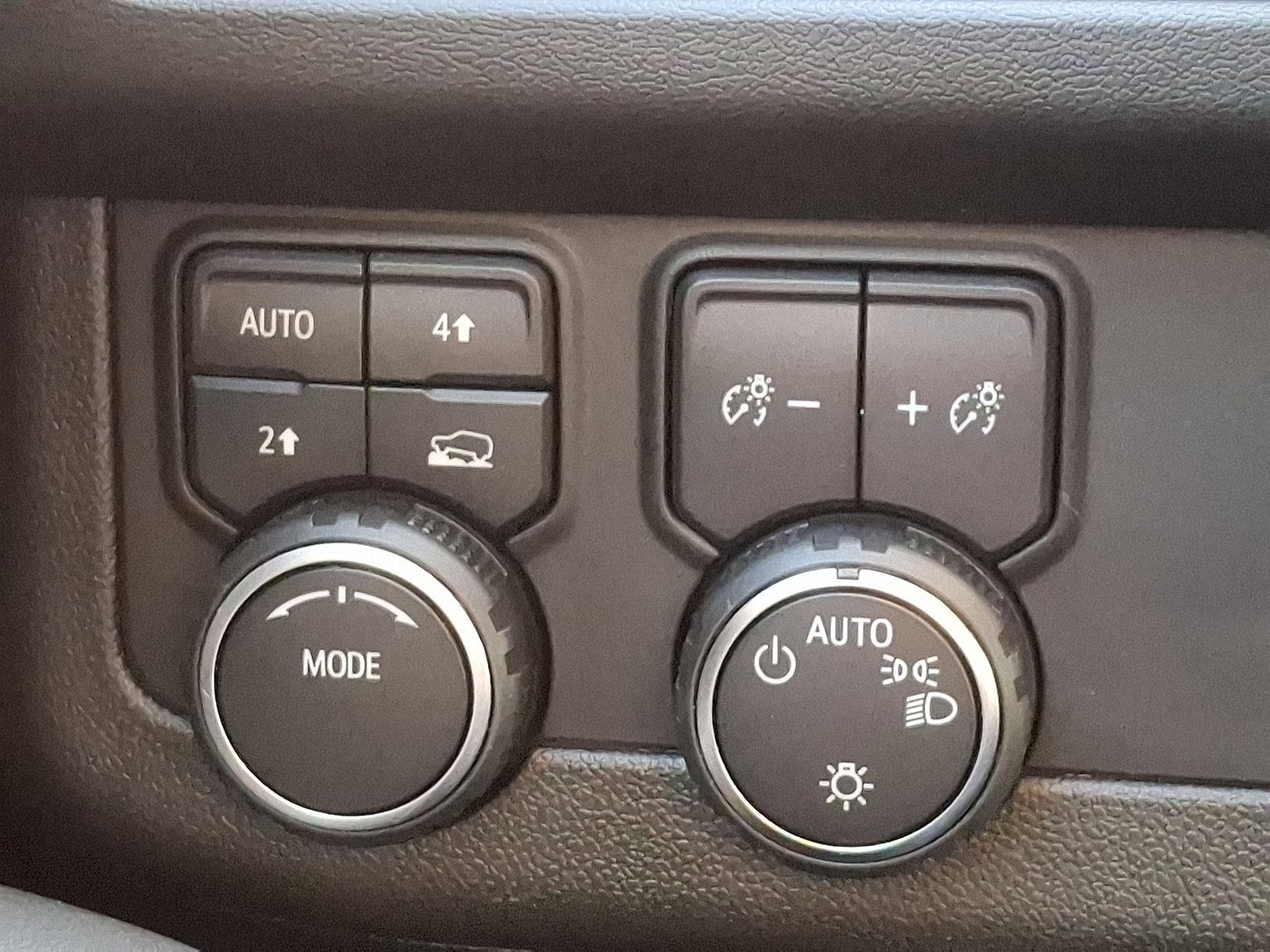 Used 2023 Chevrolet Tahoe RST w/ RST Performance Edition image 25