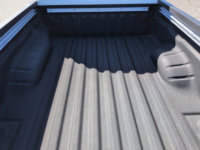 Used 2025 Nissan Frontier PRO-4X w/ Pro Convenience Package image 6