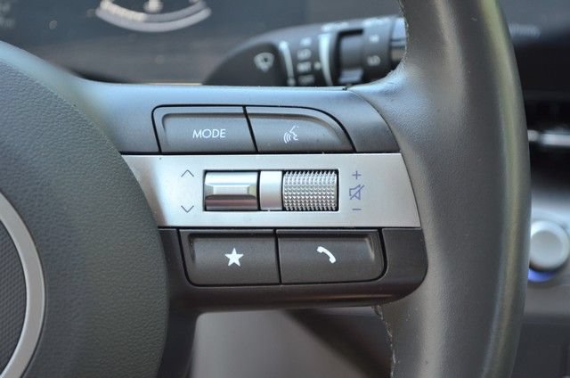 Used 2024 Hyundai Kona SEL AWD/4WD image 21