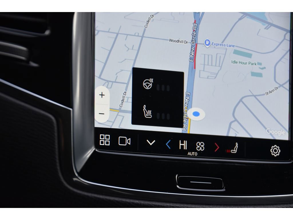 Certified 2023 Volvo XC90 B5 Plus image 24