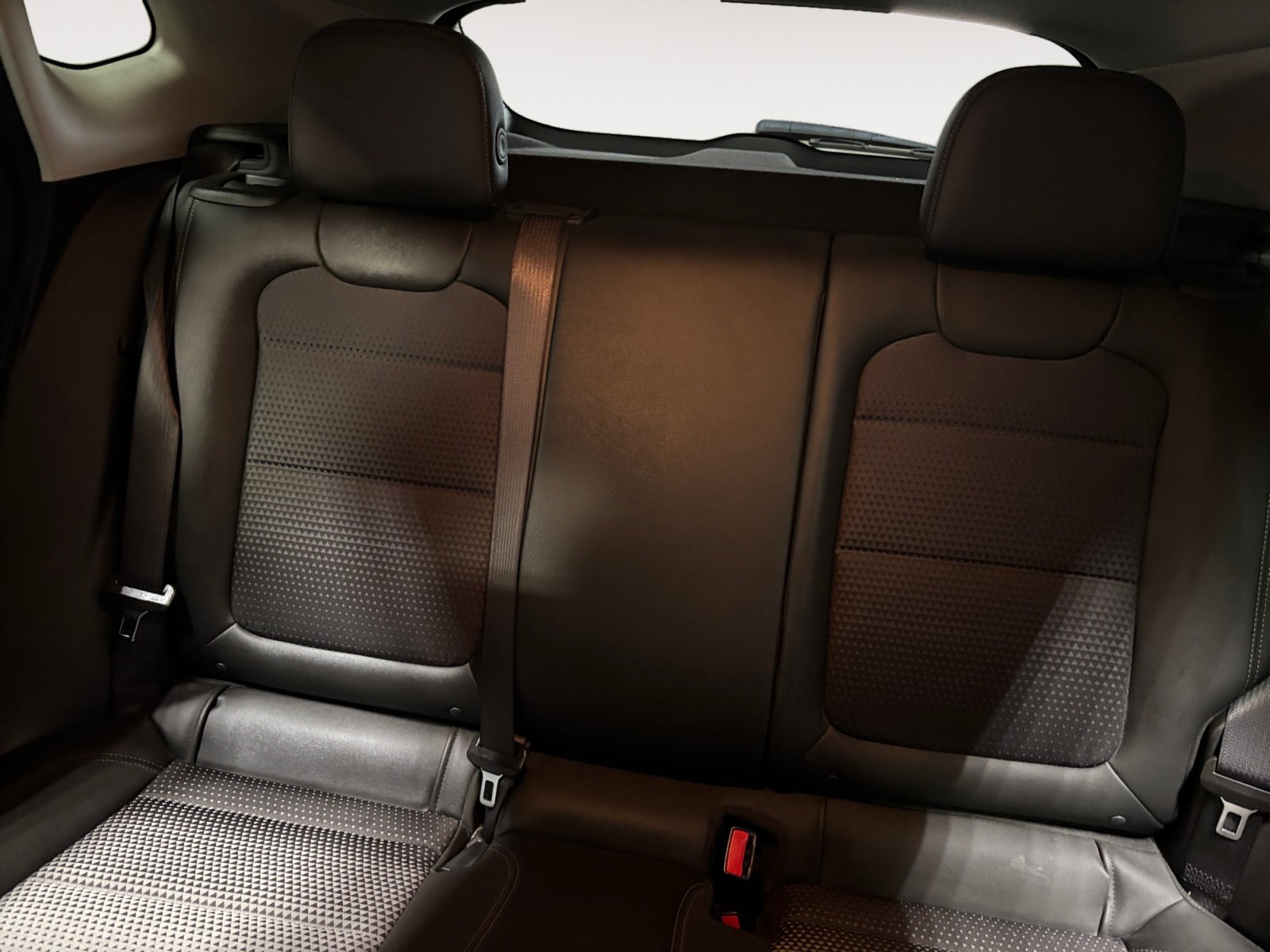 Used 2025 Chevrolet Trax LT image 13