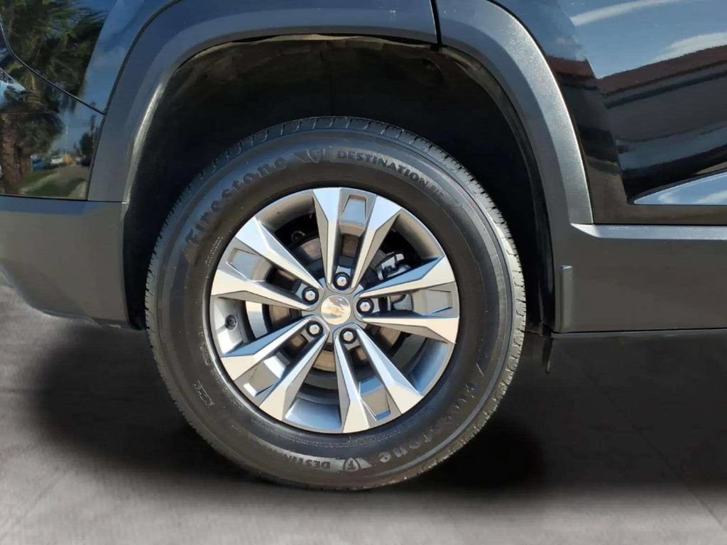 Used 2026 Chevrolet Equinox LT w/ Convenience Package II FWD image 20
