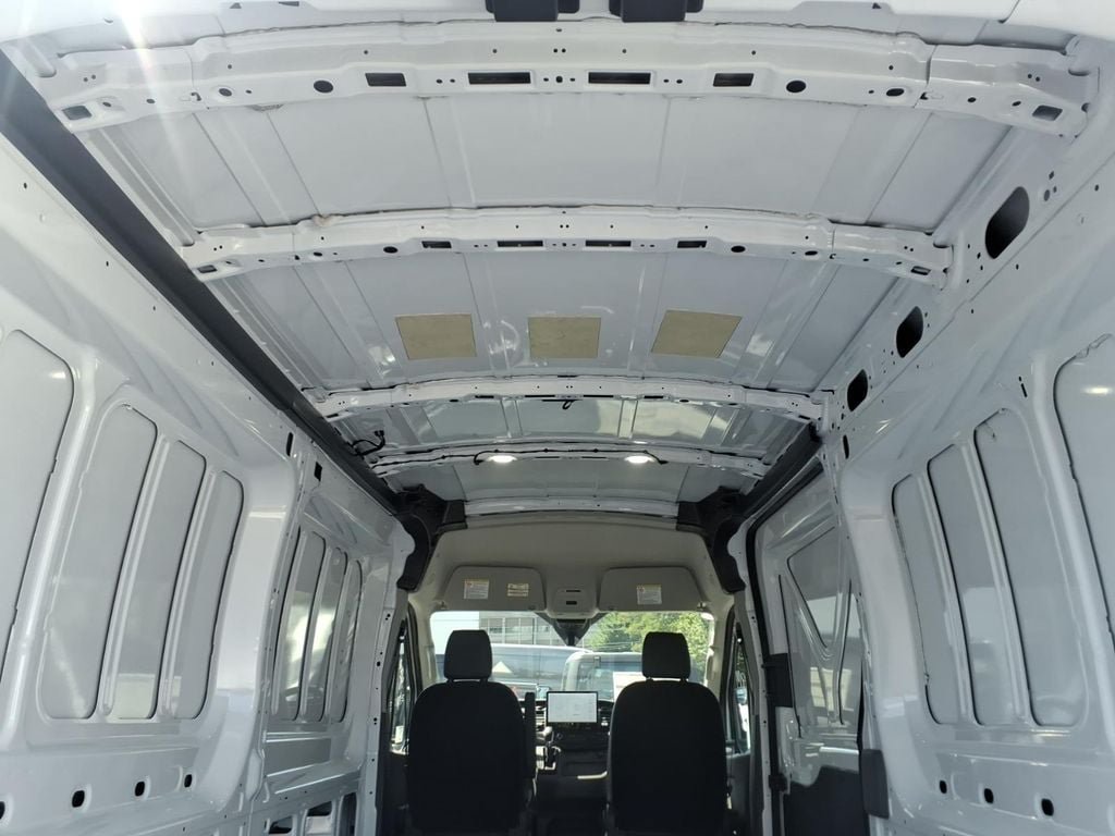 New 2026 Ford Transit 250 148 Medium Roof RWD image 13
