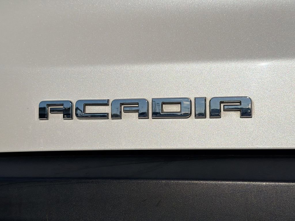 Used 2018 GMC Acadia SLE w/ Driver Alert Package I image 11