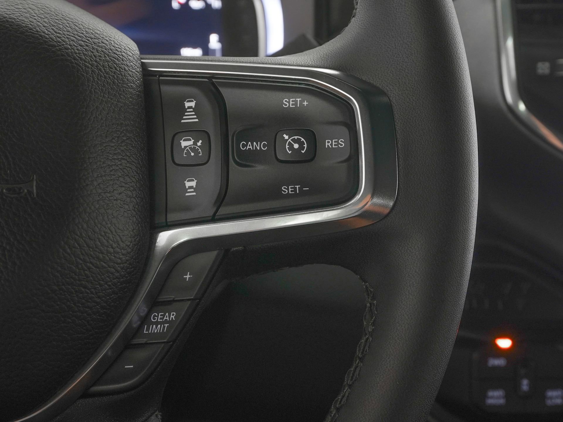 Used 2025 RAM 2500 Laramie w/ Night Edition image 21