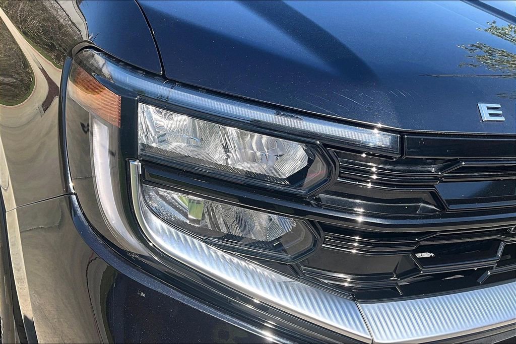 Used 2025 Ford Expedition Max Platinum image 40