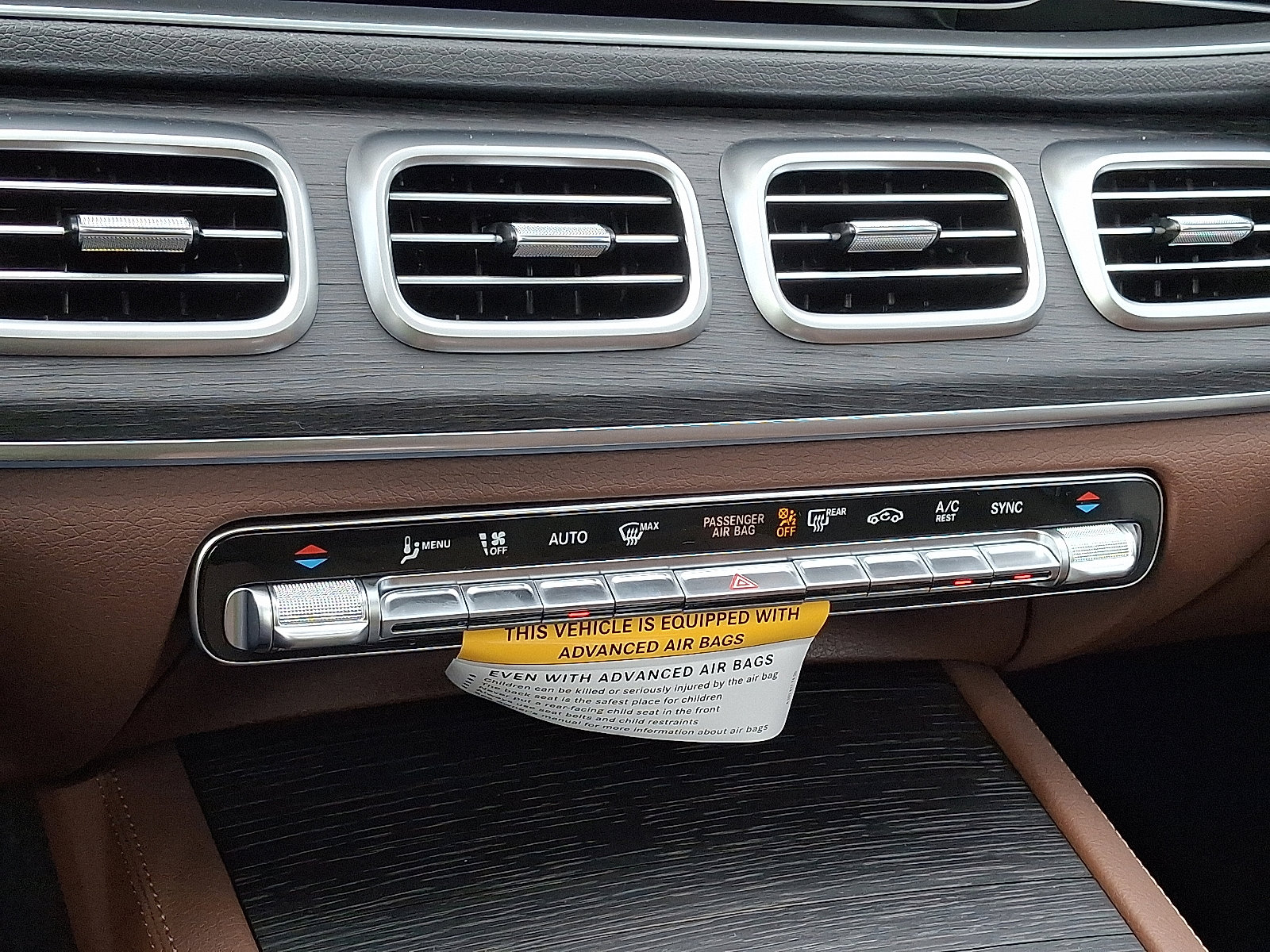 Used 2026 Mercedes-Benz GLE 350 4MATIC image 11